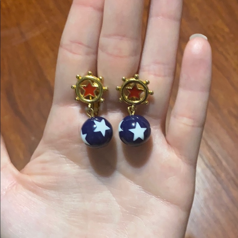 Vintage marine time clip on earrings.